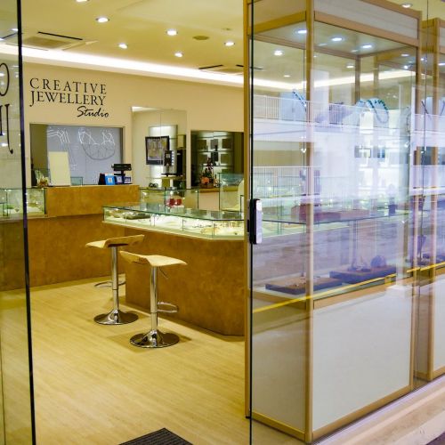 Creative Jewellery Studio or CJS is Singapore's largest multi-designer jewellery boutique!